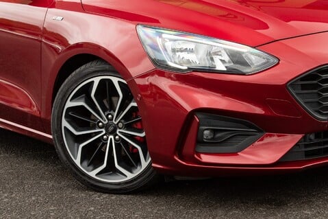 Ford Focus ST-LINE X TDCI 11