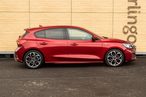Ford Focus ST-LINE X TDCI 12