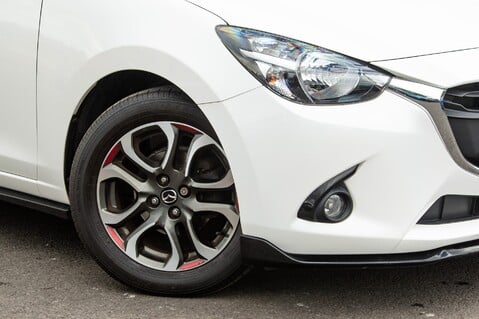 Mazda 2 SPORT BLACK 11