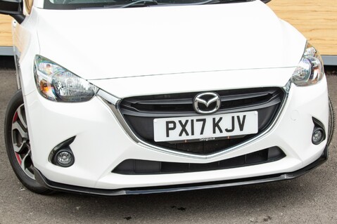 Mazda 2 SPORT BLACK 10