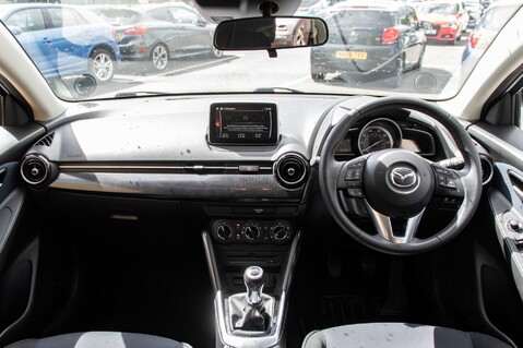 Mazda 2 SPORT BLACK 3