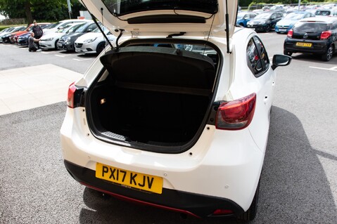 Mazda 2 SPORT BLACK 32