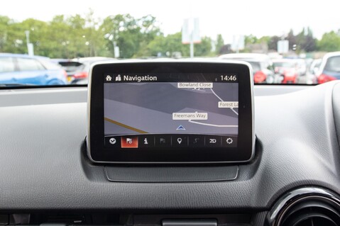 Mazda 2 SPORT BLACK 24