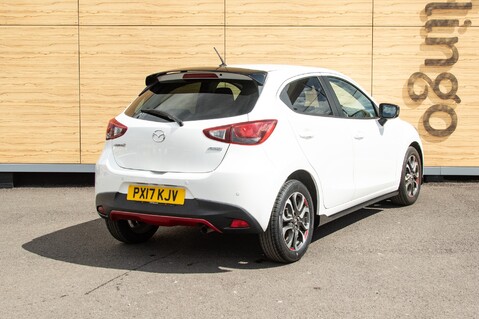 Mazda 2 SPORT BLACK 2