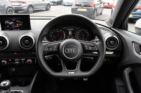 Audi A3 TFSI S LINE 21