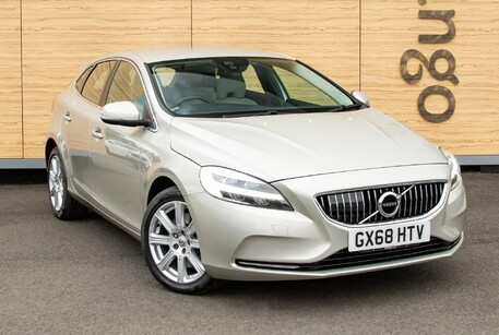 Volvo V40 T3 INSCRIPTION