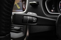 Volvo V40 T3 INSCRIPTION 17