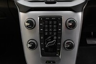 Volvo V40 T3 INSCRIPTION 32