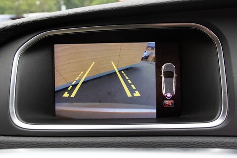 Volvo V40 T3 INSCRIPTION 22