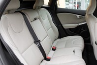 Volvo V40 T3 INSCRIPTION 33