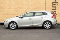 Volvo V40 T3 INSCRIPTION 13