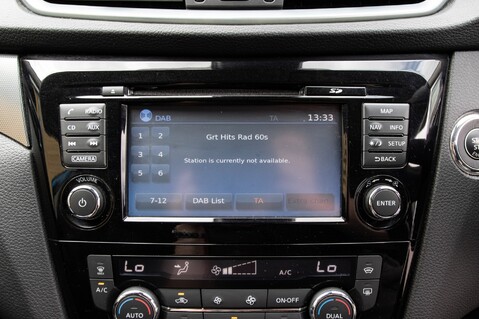 Nissan Qashqai N-CONNECTA DIG-T XTRONIC 24