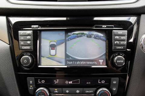 Nissan Qashqai N-CONNECTA DIG-T XTRONIC 28