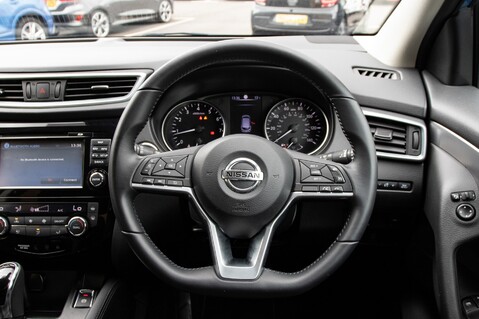 Nissan Qashqai N-CONNECTA DIG-T XTRONIC 22