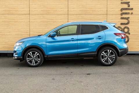 Nissan Qashqai N-CONNECTA DIG-T XTRONIC 5
