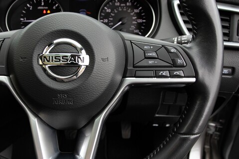 Nissan Qashqai DCI TEKNA 21