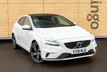 Volvo V40 D3 R-DESIGN PRO