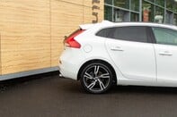 Volvo V40 D3 R-DESIGN PRO 7