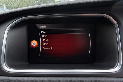 Volvo V40 D3 R-DESIGN PRO 25