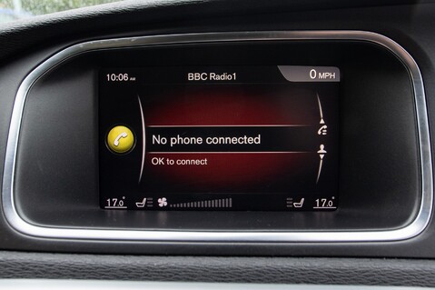Volvo V40 D3 R-DESIGN PRO 26