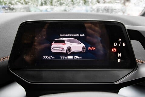 Cupra Born V3 15