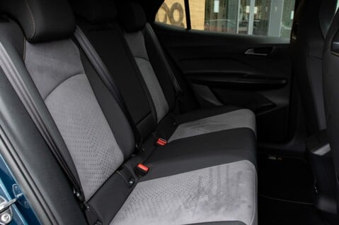 Cupra Born V3 38