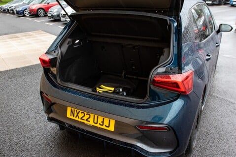 Cupra Born V3 39