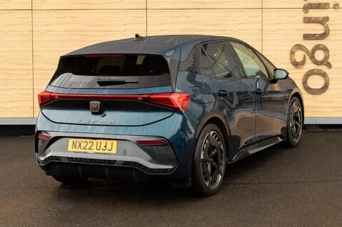 Cupra Born V3 2
