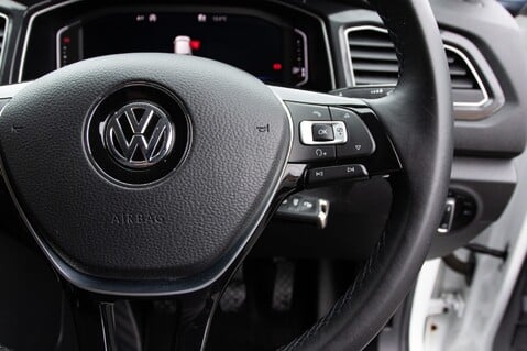 Volkswagen T-Roc SEL TDI 4MOTION 20