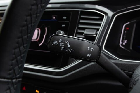 Volkswagen T-Roc SEL TDI 4MOTION 17