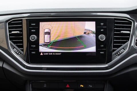 Volkswagen T-Roc SEL TDI 4MOTION 29