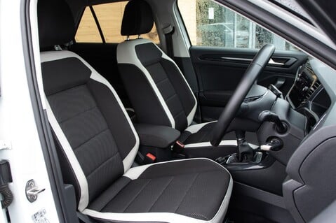 Volkswagen T-Roc SEL TDI 4MOTION 31