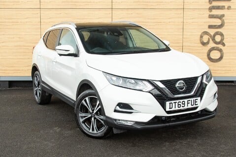 Nissan Qashqai DIG-T N-CONNECTA 1