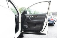 Nissan Qashqai DIG-T N-CONNECTA 14