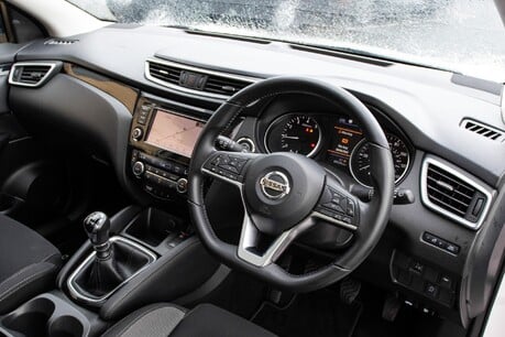 Nissan Qashqai DIG-T N-CONNECTA