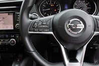 Nissan Qashqai DIG-T N-CONNECTA 19