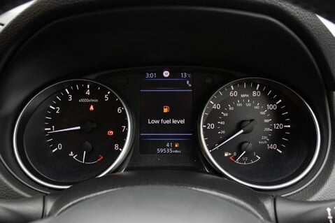 Nissan Qashqai DIG-T N-CONNECTA 15