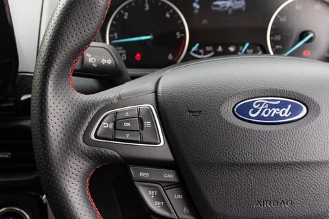Ford Ecosport ST-LINE TDCI 19