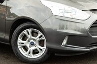 Ford B-Max ZETEC TDCI 11