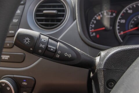 Hyundai i10 SE 17