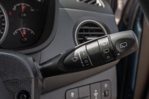 Hyundai i10 SE 18