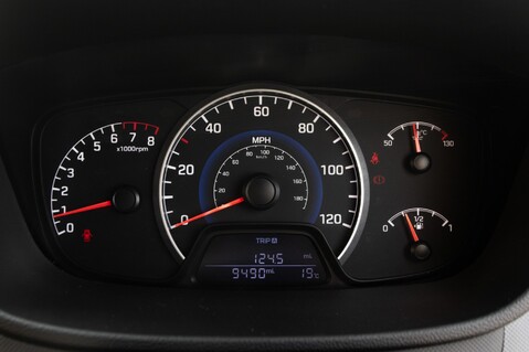 Hyundai i10 SE 15