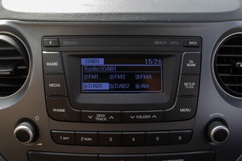Hyundai i10 SE 22