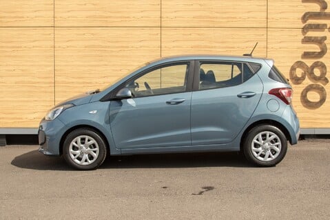 Hyundai i10 SE 13