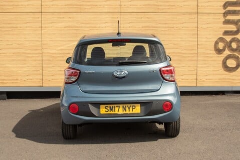 Hyundai i10 SE 6