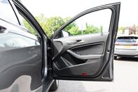Mercedes-Benz GLA Class GLA 200 SE EXECUTIVE 14