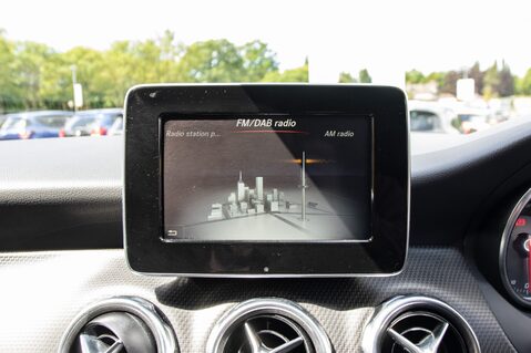 Mercedes-Benz GLA Class GLA 200 SE EXECUTIVE 21