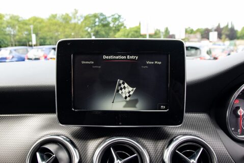 Mercedes-Benz GLA Class GLA 200 SE EXECUTIVE 28