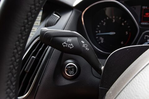Ford Focus ST-LINE TDCI 17