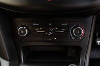 Ford Focus ST-LINE TDCI 32